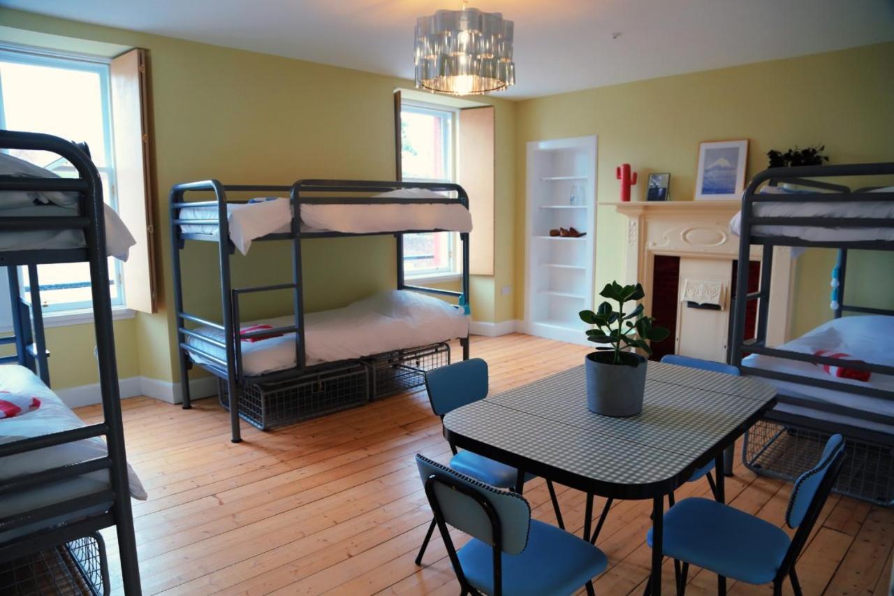 The Dolphin Inn Hostel Dunbar Exteriér fotografie